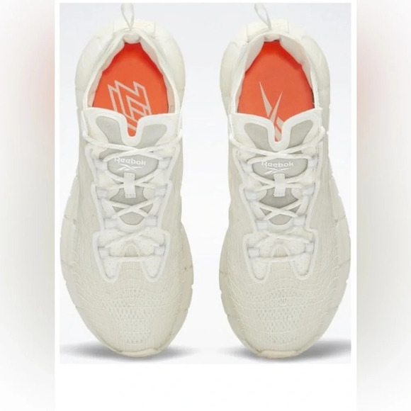 Reebok Zig Kinetica II Women's Chalk Grey Orange Flare Running Shoes - Picture 1 of 10